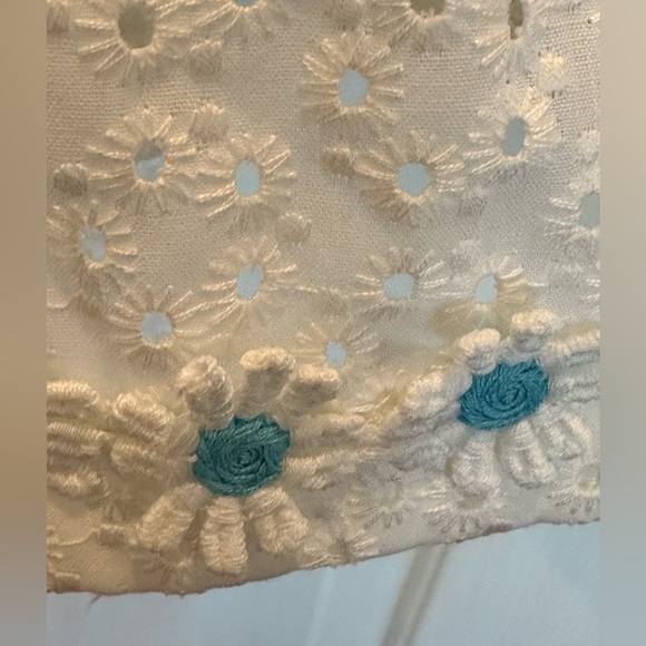 Vintage white eyelet Maxi Dress Daisy appliqué Size 6 Prairie 70’s Boho Theater - Picture 6 of 15